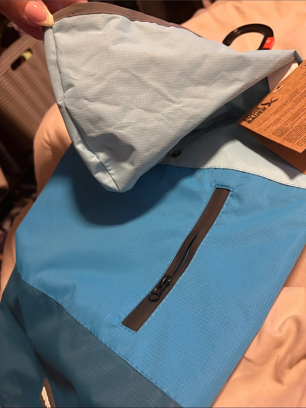 Eddie Bauer Ravenna Color-block Pet Windbreaker/ 🌧️ coat in Sea Spray Blues NWT